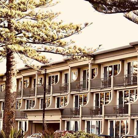 Hotel The Nautilus Napier Esterno foto The Surf Hotel